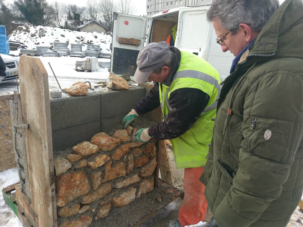 Chantier planche d'essai meulières