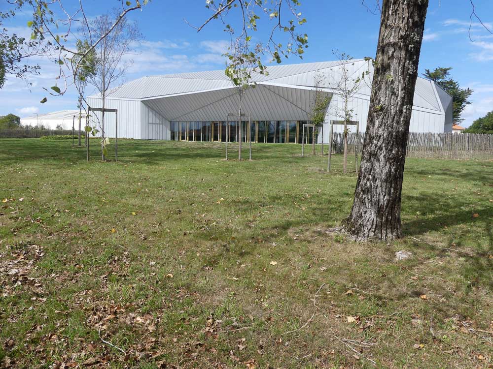 Salle polyvalente au Clion sur mer-9
